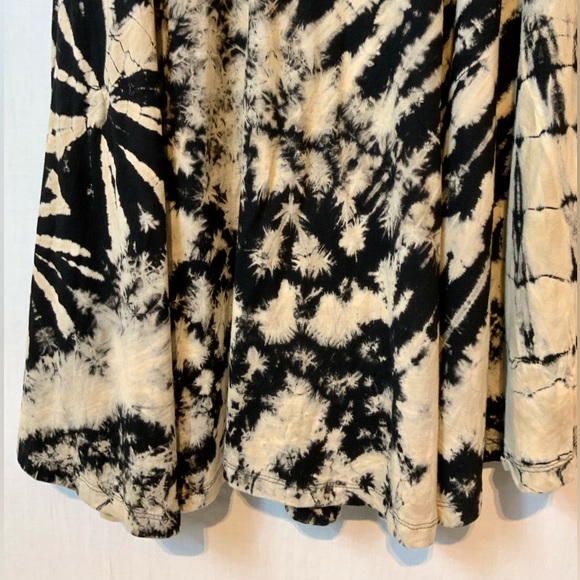 STUNNING TIE-DYE Dress NWT by Sacred Threads - One Size - TAN BLACK - Picture 7 of 14